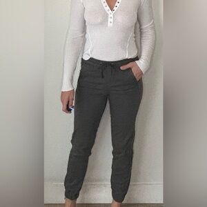 Union Bay Women's Green Jogger Pants